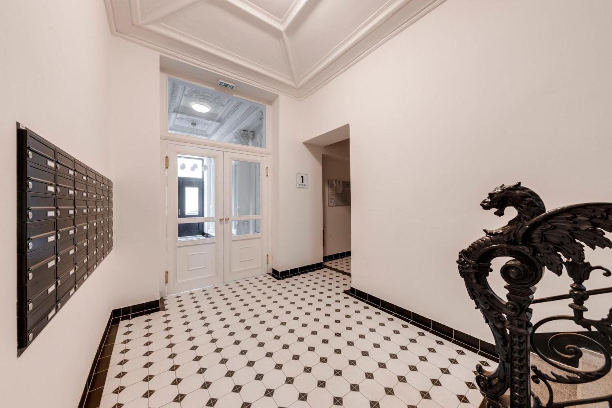 New Town Oases Apartment ปราก ภายนอก รูปภาพ